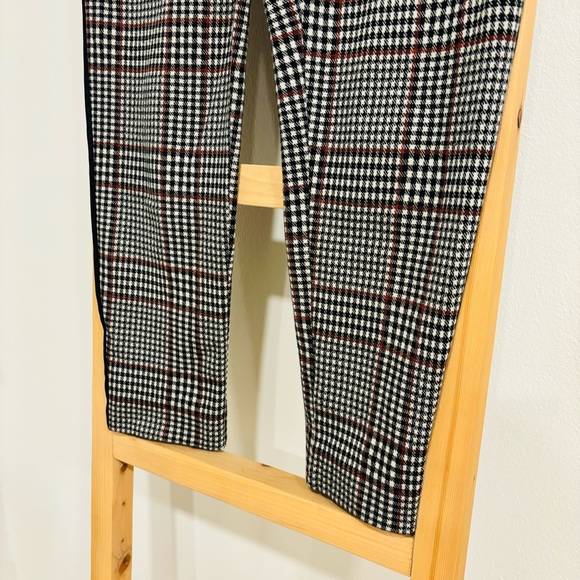 Anthropologie Dress Pants Women’s Design with stretch comfort - Picture 2 of 6